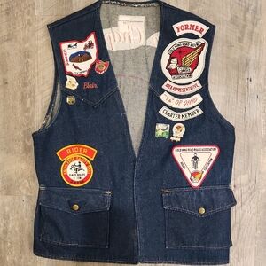 VINTAGE CLUB JACKET 🩵Denim Vest with Patches
